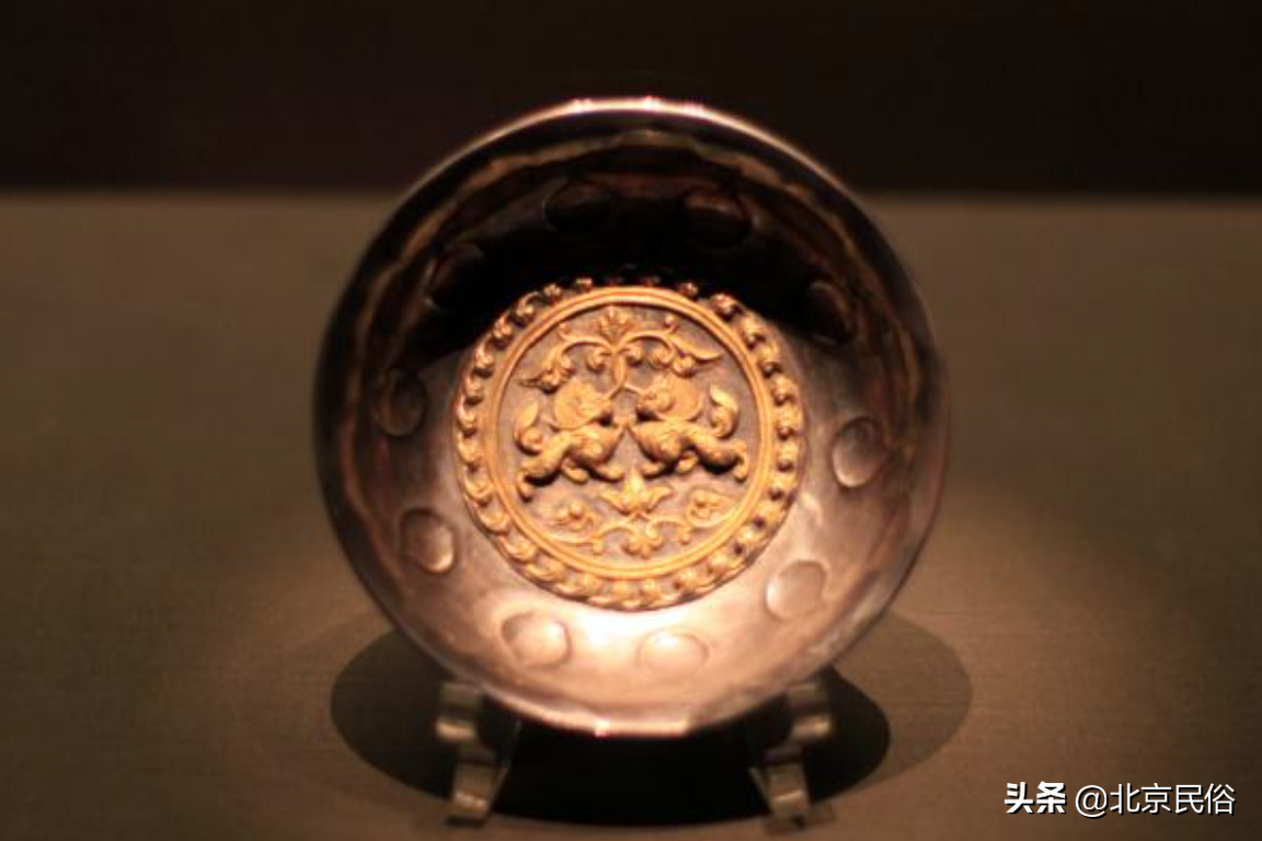 長安十二時辰里說的何家村寶藏，就是1970年考古發現這些絕世孤品