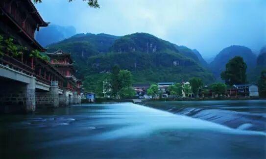 世間不會有無緣無故的相逢