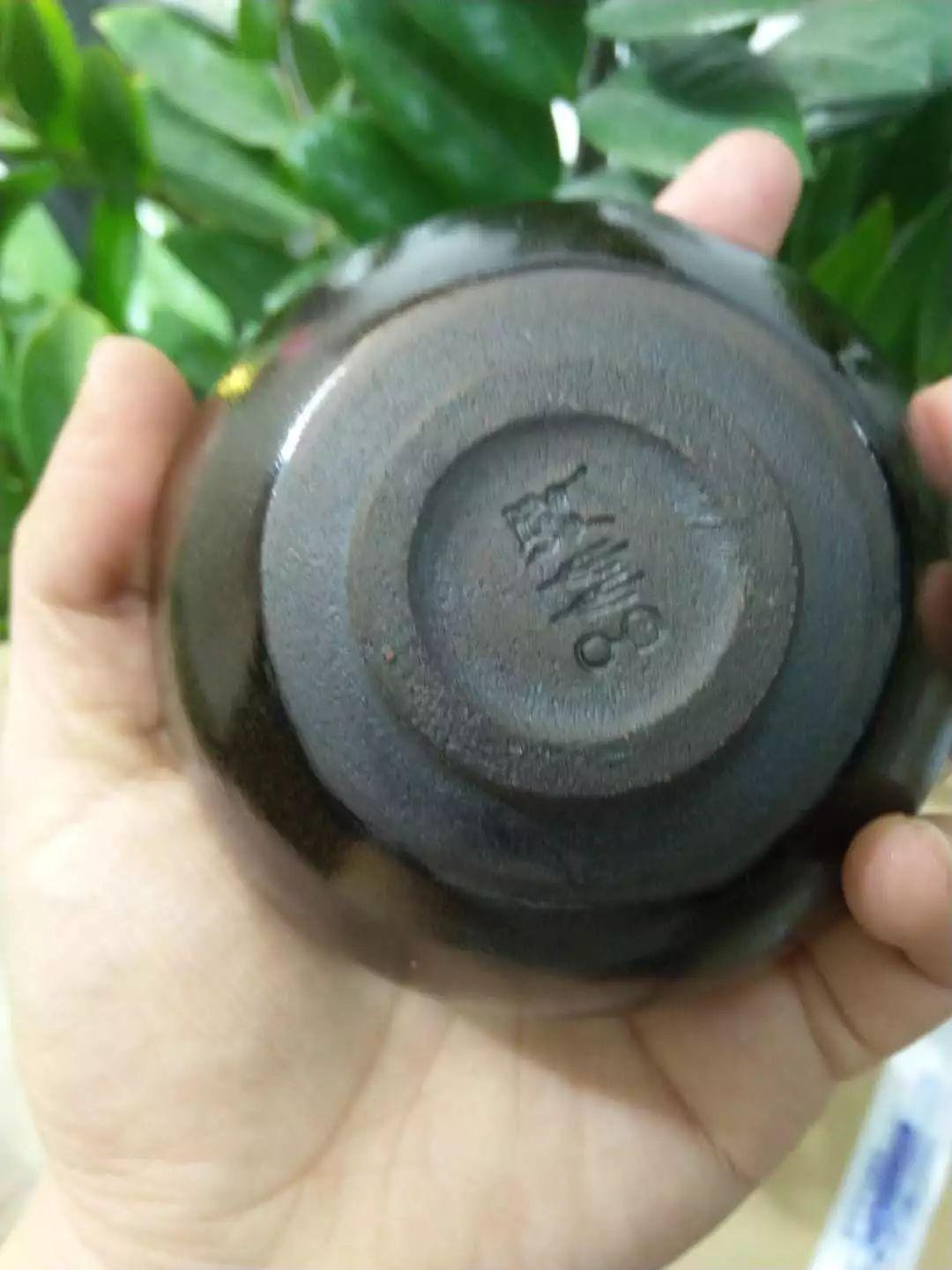 飄蕩在宋代黑釉茶盞中的木葉