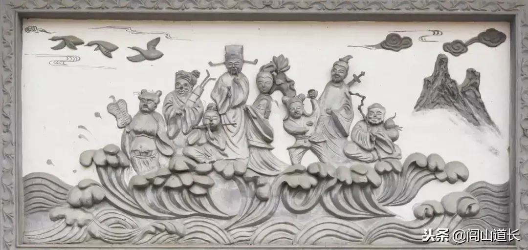 閭山道長：中國八仙桌上吃飯的規矩！