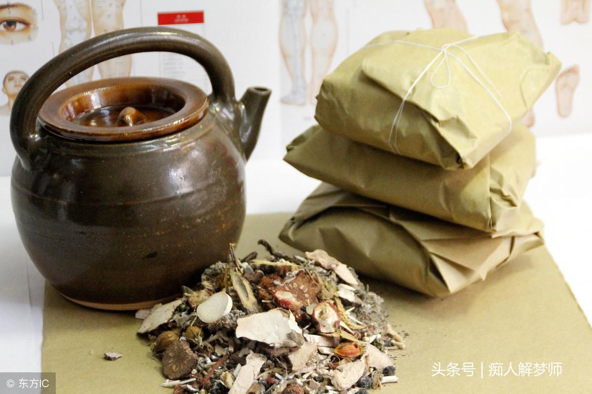 樹枯根先竭,人老腳先衰,定期分享中藥泡腳的小知識