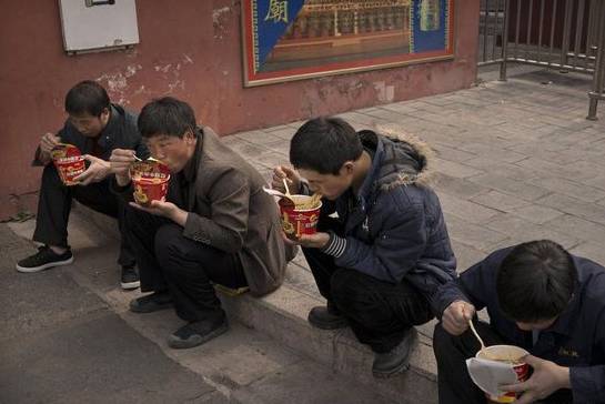 在這，不禁想問，一部手機真的有這么重要嗎？