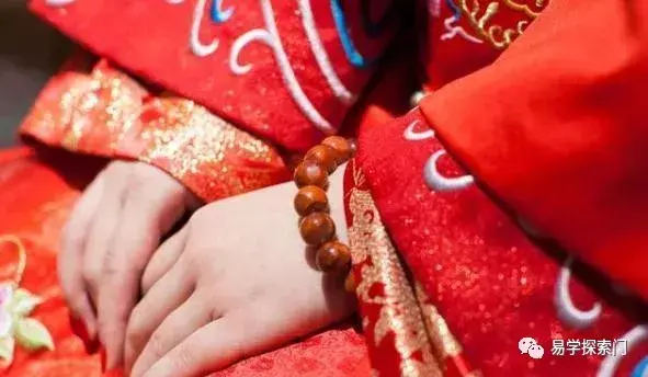 結婚前,為何要拿八字「合婚」?