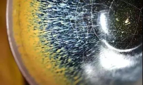 被誤認的建盞「瑕疵」其實是另一種美