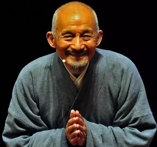 6歲皈依佛門，闖過「生死劫」，是他教會全國人念「阿彌陀佛」！