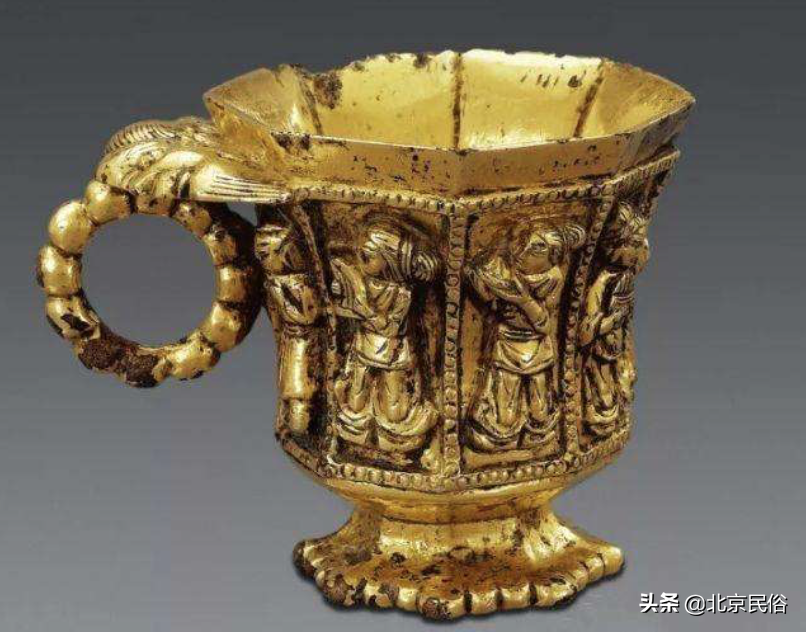 長安十二時辰里說的何家村寶藏，就是1970年考古發現這些絕世孤品