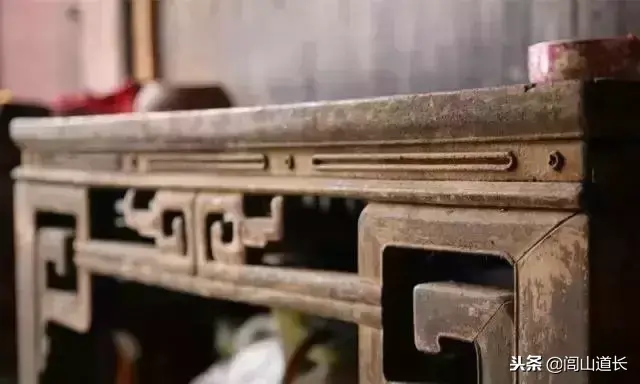 閭山道長：中國八仙桌上吃飯的規矩！