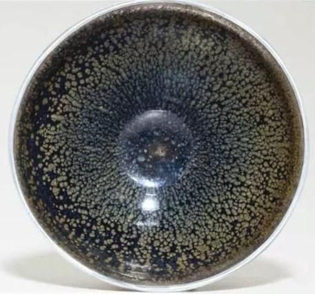 ﻿風靡全球的建盞，為何與紫砂壺結下不解之緣？