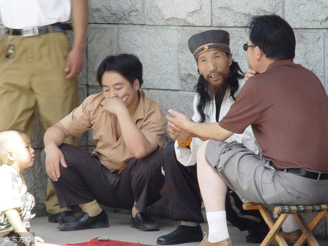 算命先生斷言：在這一天出生的女人註定沒有好姻緣，餘生將就過吧