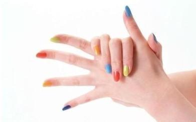 五指看你一生被註定的愛情之路，是否曲奇坎坷！