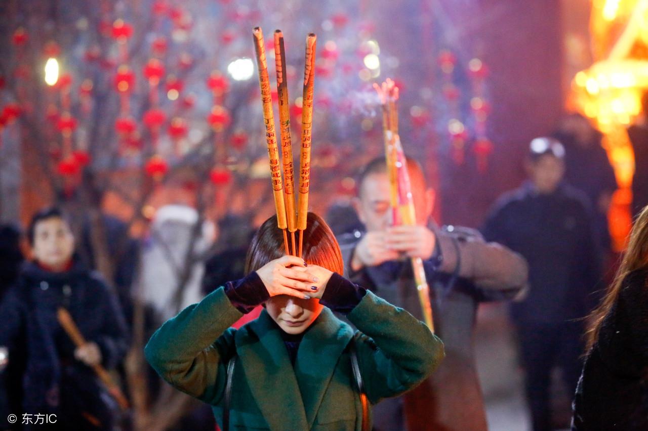 出門要看黃曆!你知道老黃曆中的這些詞語是什麼意思嗎?值得收藏