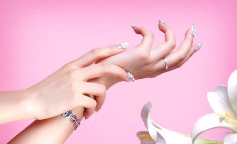 五指看你一生被註定的愛情之路，是否曲奇坎坷！