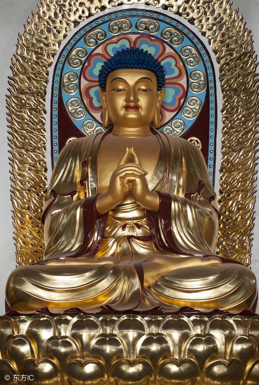 為什麼男戴觀音女戴佛?資深明算先生告訴您答案,值得收藏!