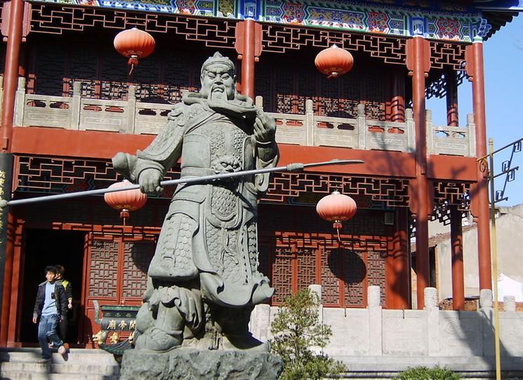 關羽封神之路，從人到神歷盡1000年，終於飛升，為什麼是關羽？