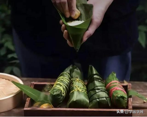 李子柒田園牧歌式的人生，在美食里體驗煙火氣息，享受慢時光生活