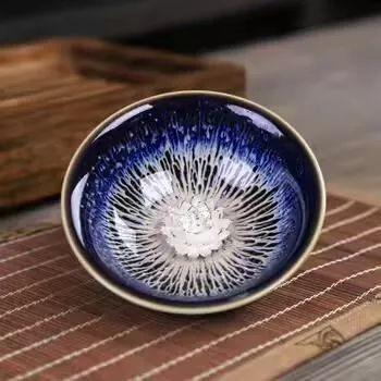 一花一世界，一盞一禪宗