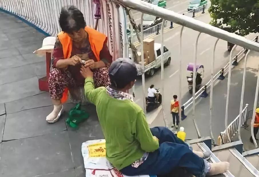 你不經意的善良，我卻銘記一生！看哭了……