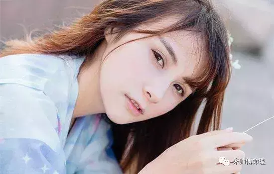 一個好女旺三代，命理師先生揭秘女人克夫的命理