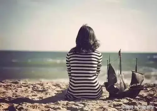 坤造實例，多角度剖析佛緣厚重之命理玄機