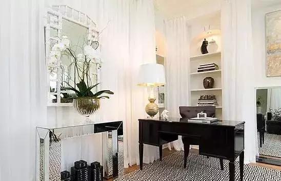 家中鏡子這樣擺犯了風水大忌，你家的鏡子「照」對地方了嗎?