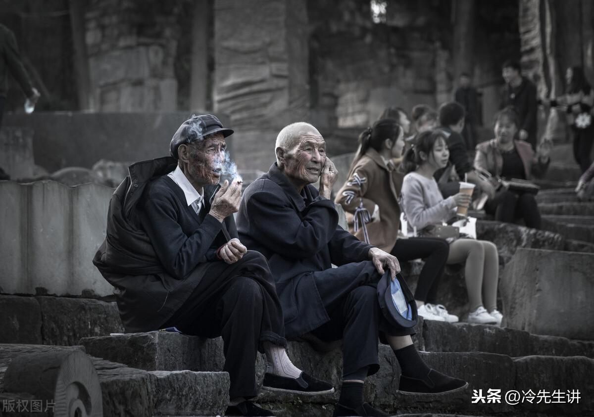 故事：民間故事之悲喜蓋碗茶