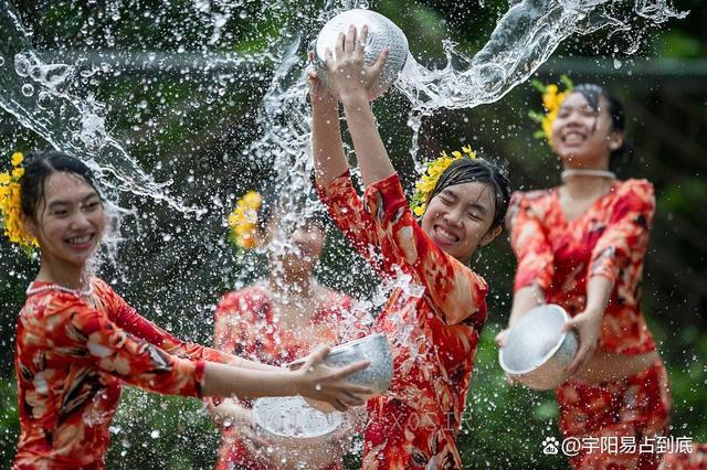 中国与西方的情人节大比拼