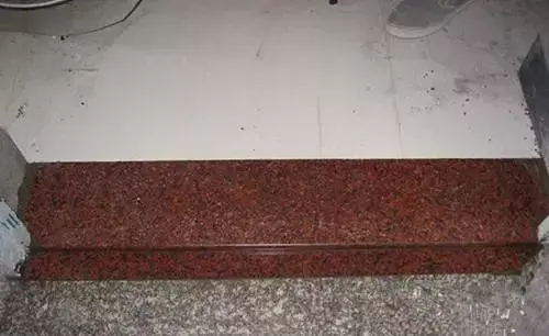 家裡門檻石萬萬別犯這幾種風水忌,一旦中一個,一輩子窮困難翻身