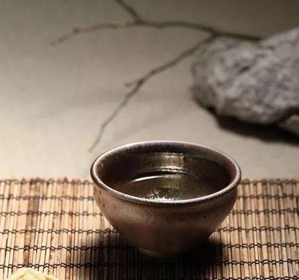 氣孔給建盞帶來不一樣的功效