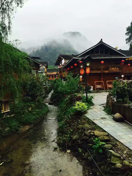 世間不會有無緣無故的相逢