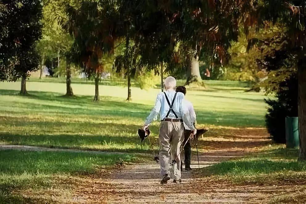 出國走上不歸路：退休七旬教師在美國怒殺兒媳