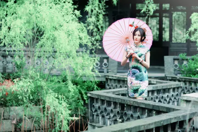 千萬別把手鐲戴在左手上，這很重要！