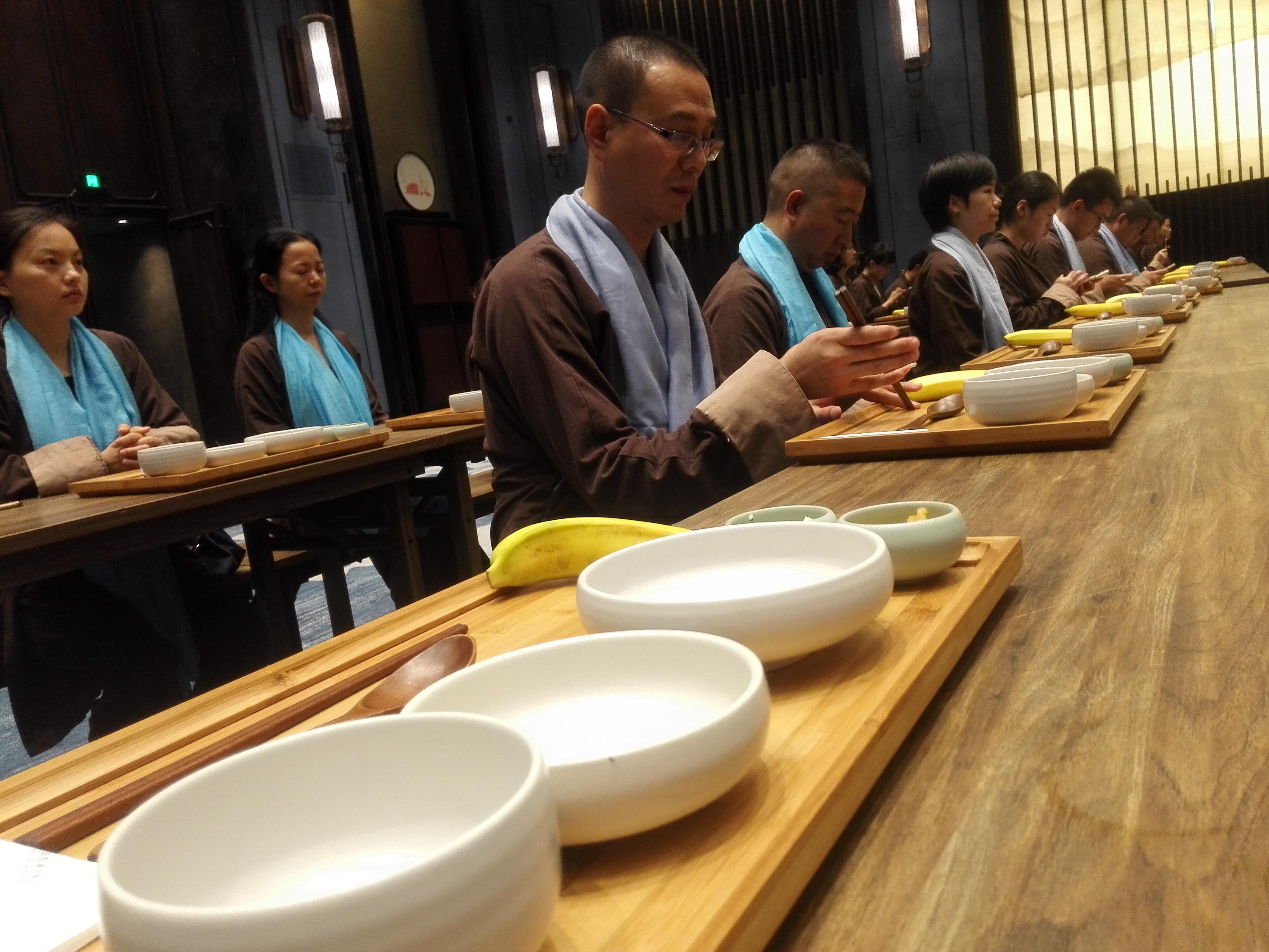 婚姻就像一雙筷子