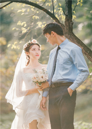 男金女金的夫妻婚姻,需要從金的屬性判斷好與壞