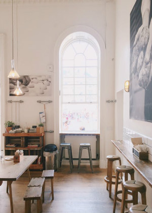 客廳地板顏色該怎麼選?關乎風水就不是小事