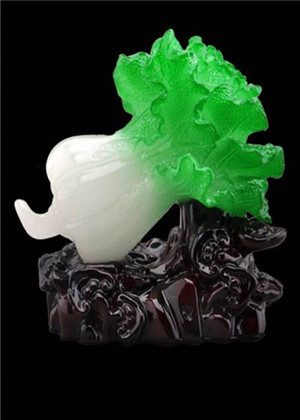 坐北朝南的大門吉位，忌諱泄氣或者被壓