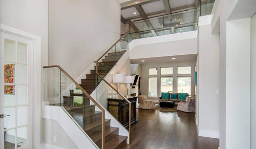 複式住宅的家庭不可忽視的樓梯風水