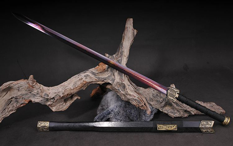 什麼人家裡不能放劍?亂放刀劍容易招來血光之災