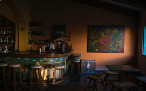 家裡掛鹿畫的好處和忌諱，卧室原來擺不得