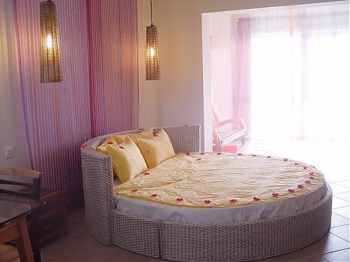 主卧室風水講牆面刷成粉紅色好嗎