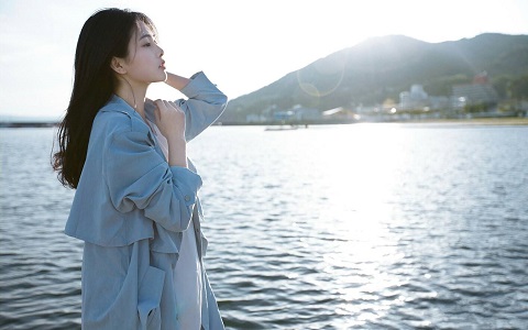 屬土的人穿什麼衣服旺桃花,換件衣服輕松提升感情運!
