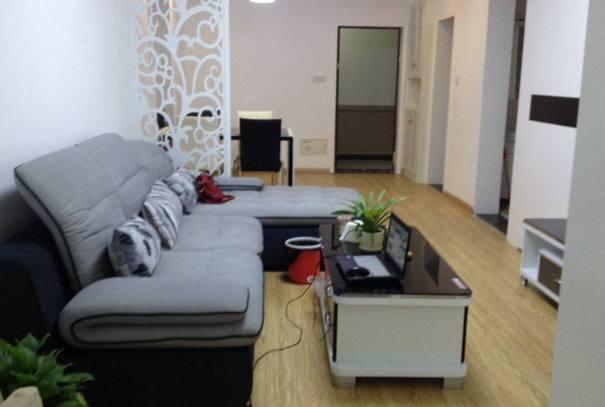 家裡沙發這樣擺放,不用多久就能發大財,有錢人早都知道了!