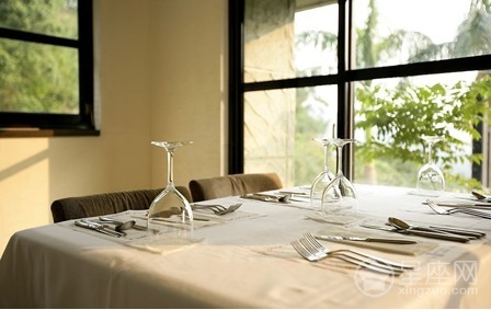 那些深藏桃花與財運的餐桌