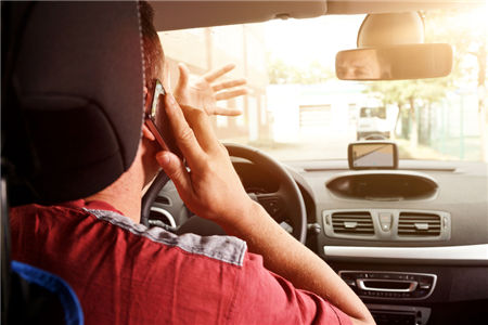 員工辦公桌擺放的風水禁忌