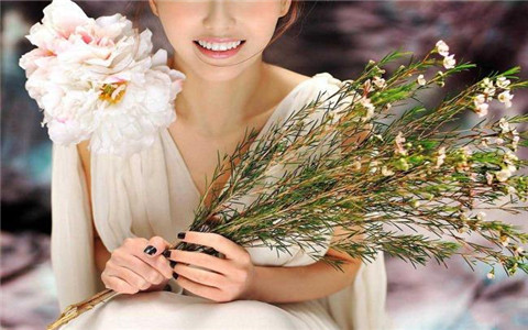 女孩怎麼催旺桃花運，這樣做就能釣到金龜婿