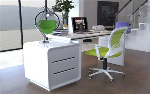 辦公桌坐西朝東運勢如何?和自律能力掛鉤