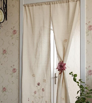 居家門簾選擇風水考慮要慎重