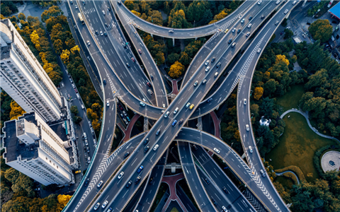 高架橋旁邊的房子風水，寧可在別處租房子都別買