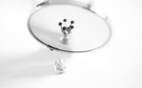 衛生間鏡子擺放風水，拼接鏡會降低氣運