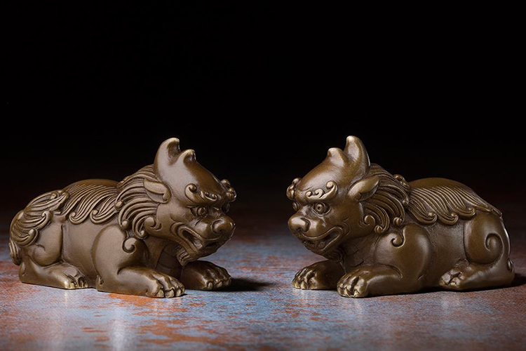 家裡擺什麼能鎮宅辟邪 文武財神趨吉避凶