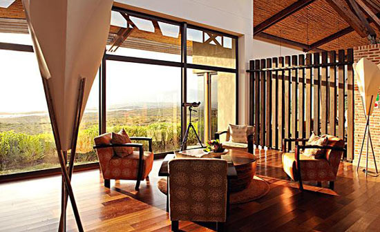 門窗對著池塘會怎樣